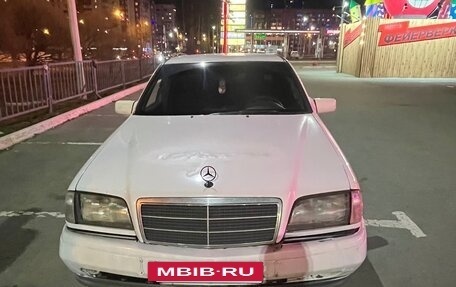 Mercedes-Benz C-Класс, 1995 год, 225 000 рублей, 3 фотография