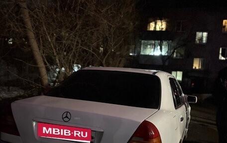 Mercedes-Benz C-Класс, 1995 год, 225 000 рублей, 5 фотография