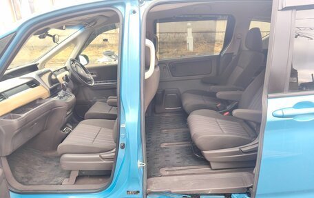 Honda Freed II, 2019 год, 1 500 000 рублей, 6 фотография