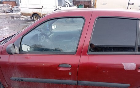 Renault Symbol I, 2003 год, 137 000 рублей, 2 фотография