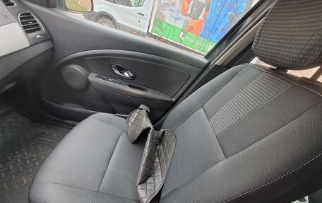 Renault Megane III, 2012 год, 600 000 рублей, 17 фотография