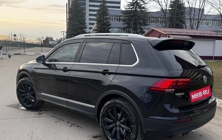 Volkswagen Tiguan II, 2017 год, 2 800 000 рублей, 10 фотография