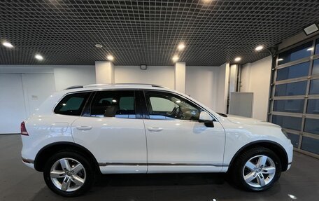 Volkswagen Touareg III, 2014 год, 2 740 000 рублей, 2 фотография