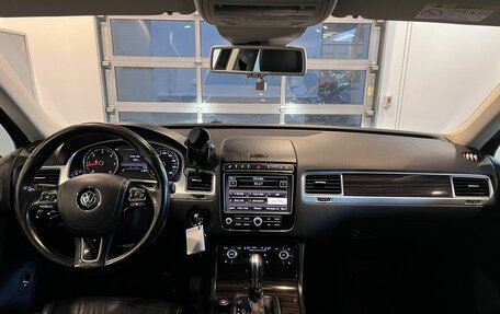 Volkswagen Touareg III, 2014 год, 2 740 000 рублей, 9 фотография