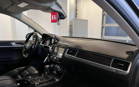 Volkswagen Touareg III, 2014 год, 2 740 000 рублей, 12 фотография