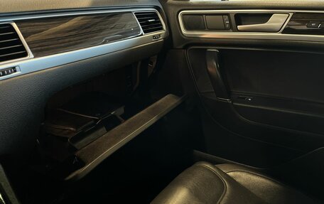 Volkswagen Touareg III, 2014 год, 2 740 000 рублей, 30 фотография