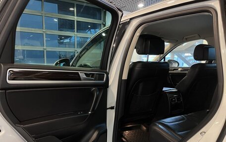 Volkswagen Touareg III, 2014 год, 2 740 000 рублей, 25 фотография