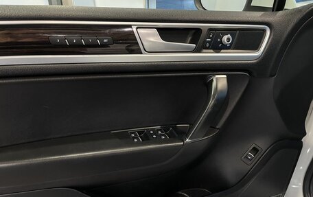 Volkswagen Touareg III, 2014 год, 2 740 000 рублей, 22 фотография