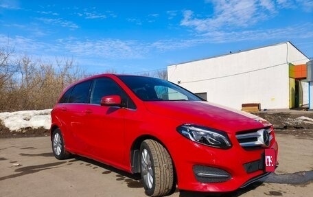 Mercedes-Benz B-Класс, 2014 год, 1 350 000 рублей, 1 фотография