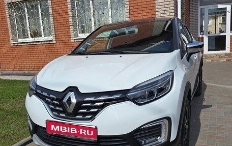 Renault Kaptur I рестайлинг, 2021 год, 2 049 000 рублей, 1 фотография