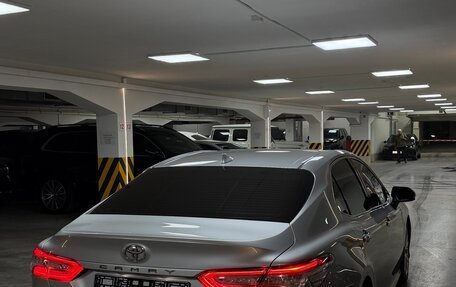 Toyota Camry, 2018 год, 2 630 000 рублей, 4 фотография