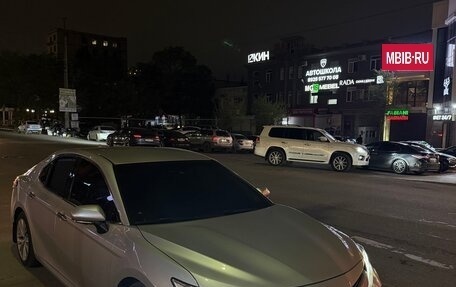 Toyota Camry, 2018 год, 2 630 000 рублей, 5 фотография