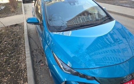 Toyota Prius IV XW50, 2026 год, 2 300 000 рублей, 4 фотография