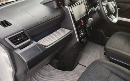 Toyota Roomy I, 2020 год, 1 550 000 рублей, 3 фотография