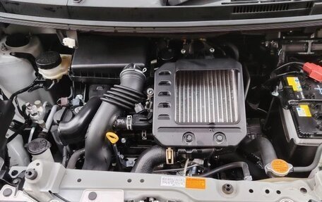 Toyota Roomy I, 2020 год, 1 550 000 рублей, 9 фотография