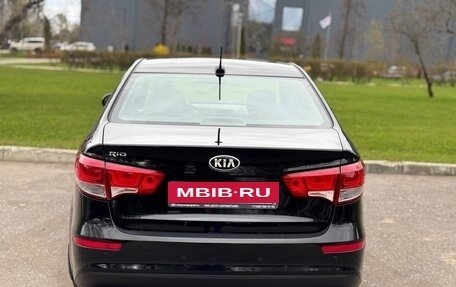 KIA Rio III рестайлинг, 2017 год, 1 300 000 рублей, 6 фотография