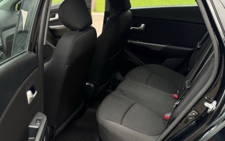 KIA Rio III рестайлинг, 2017 год, 1 300 000 рублей, 20 фотография