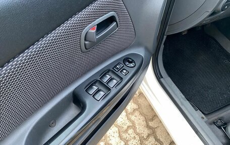 KIA Rio II, 2010 год, 571 000 рублей, 9 фотография