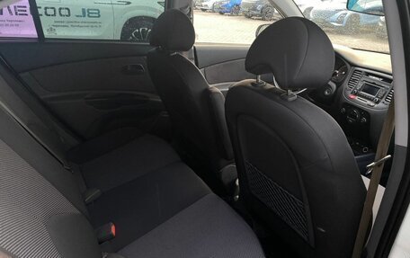 KIA Rio II, 2010 год, 571 000 рублей, 13 фотография