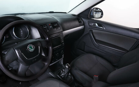 Skoda Yeti I рестайлинг, 2011 год, 999 000 рублей, 9 фотография