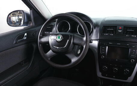 Skoda Yeti I рестайлинг, 2011 год, 999 000 рублей, 13 фотография