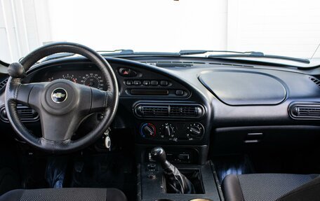 Chevrolet Niva I рестайлинг, 2016 год, 699 000 рублей, 12 фотография