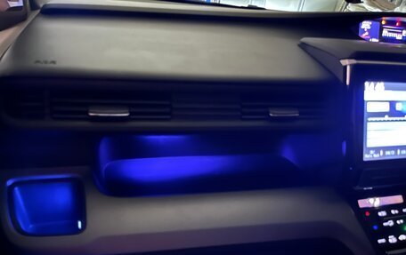 Honda Stepwgn IV, 2021 год, 2 500 000 рублей, 19 фотография