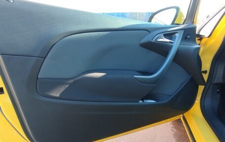 Opel Astra J, 2012 год, 850 000 рублей, 14 фотография