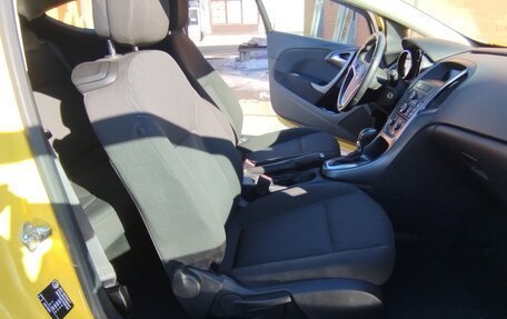 Opel Astra J, 2012 год, 850 000 рублей, 16 фотография