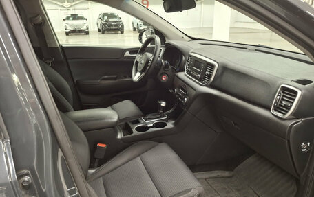 KIA Sportage IV рестайлинг, 2019 год, 2 150 000 рублей, 13 фотография