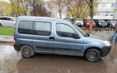 Peugeot Partner II рестайлинг 2, 2011 год, 150 000 рублей, 2 фотография