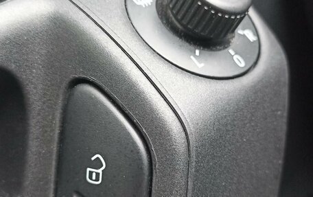 Volkswagen Polo VI (EU Market), 2018 год, 1 145 000 рублей, 23 фотография