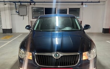 Skoda Superb III рестайлинг, 2013 год, 1 250 000 рублей, 2 фотография