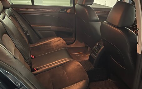 Skoda Superb III рестайлинг, 2013 год, 1 250 000 рублей, 28 фотография