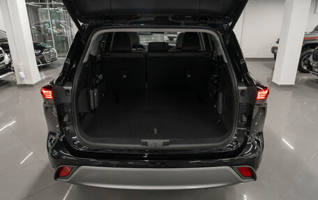 Toyota Highlander, 2026 год, 5 390 000 рублей, 29 фотография