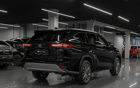 Toyota Highlander, 2026 год, 5 390 000 рублей, 25 фотография