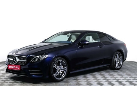 Mercedes-Benz E-Класс, 2019 год, 4 635 000 рублей, 1 фотография