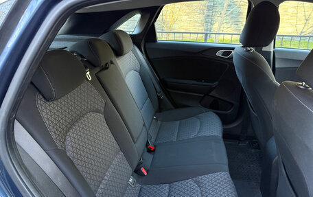 KIA cee'd III, 2018 год, 1 320 000 рублей, 27 фотография