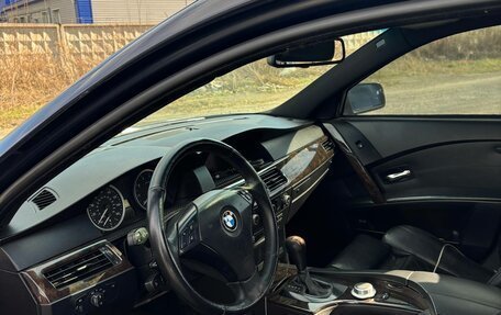 BMW 5 серия, 2004 год, 870 000 рублей, 7 фотография