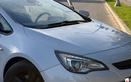 Opel Astra J, 2012 год, 840 000 рублей, 2 фотография