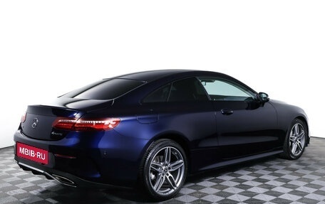 Mercedes-Benz E-Класс, 2019 год, 4 635 000 рублей, 5 фотография