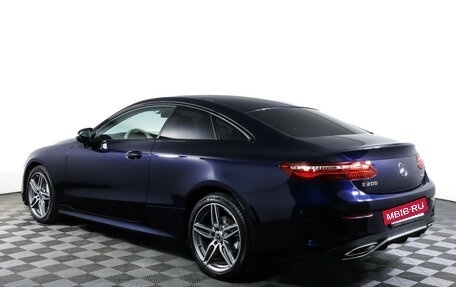 Mercedes-Benz E-Класс, 2019 год, 4 635 000 рублей, 7 фотография