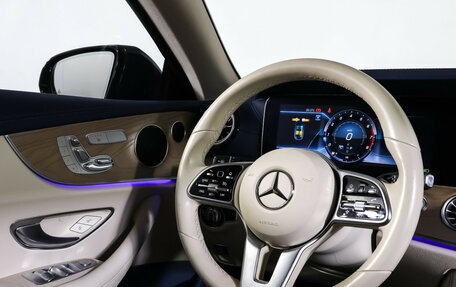 Mercedes-Benz E-Класс, 2019 год, 4 635 000 рублей, 13 фотография