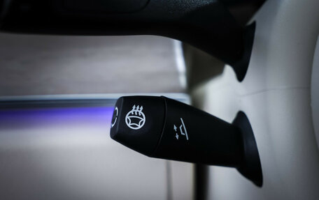 Mercedes-Benz E-Класс, 2019 год, 4 635 000 рублей, 25 фотография