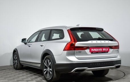 Volvo V90 Cross Country I рестайлинг, 2019 год, 2 770 000 рублей, 7 фотография