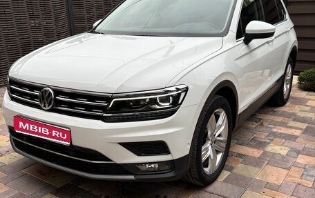 Volkswagen Tiguan II, 2020 год, 3 350 000 рублей, 1 фотография