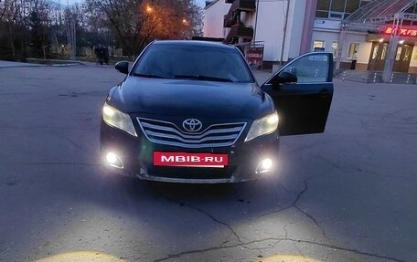 Toyota Camry, 2009 год, 1 000 000 рублей, 13 фотография
