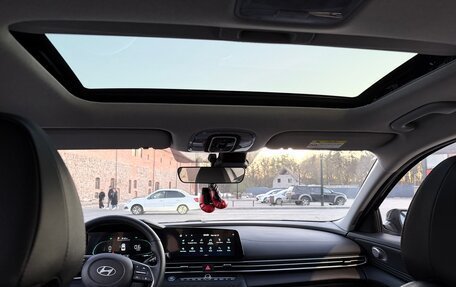 Hyundai Elantra, 2024 год, 2 300 000 рублей, 11 фотография