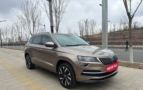 Skoda Karoq I, 2022 год, 2 370 000 рублей, 3 фотография