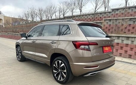 Skoda Karoq I, 2022 год, 2 370 000 рублей, 6 фотография